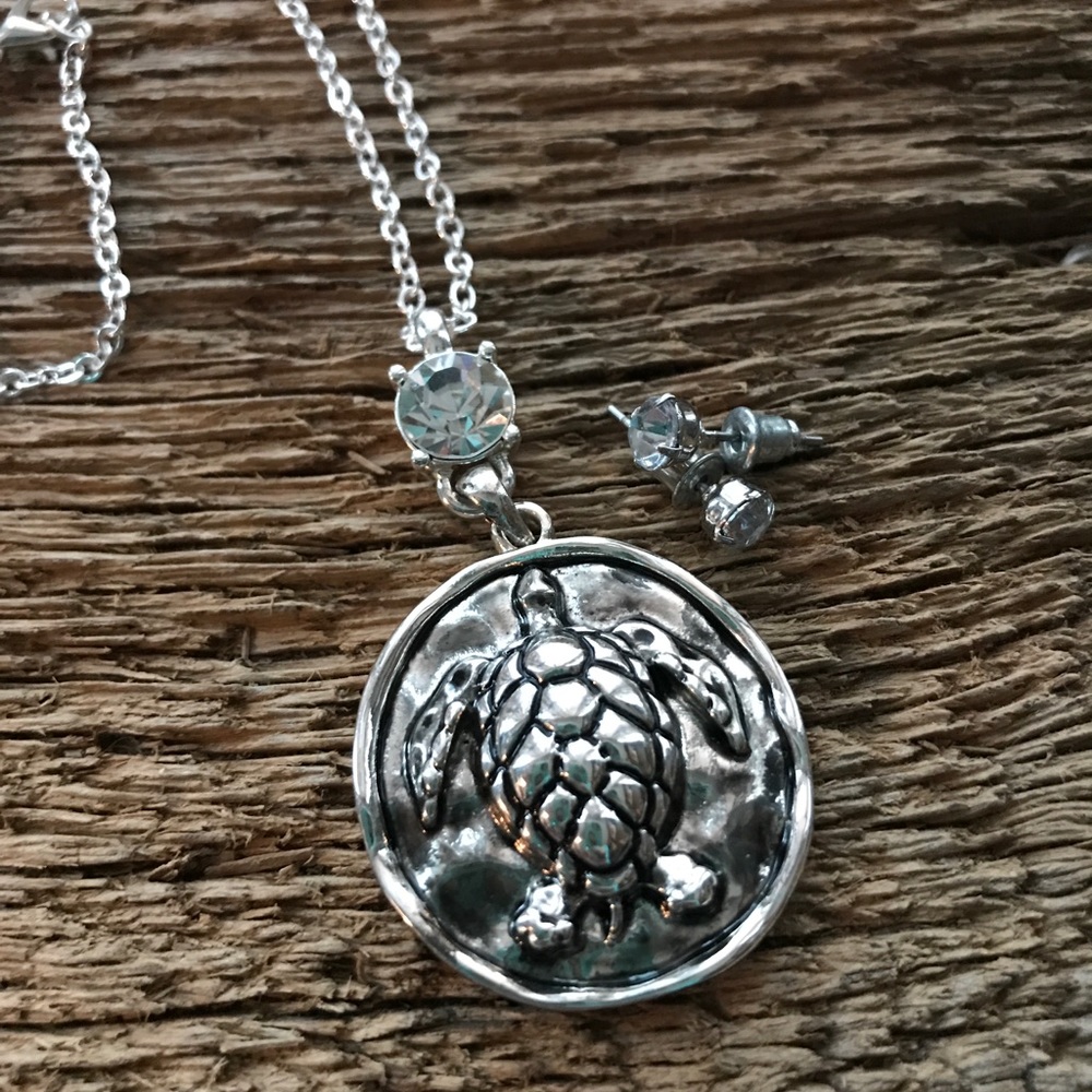Sea turtle and CZ necklace and earrings set marine